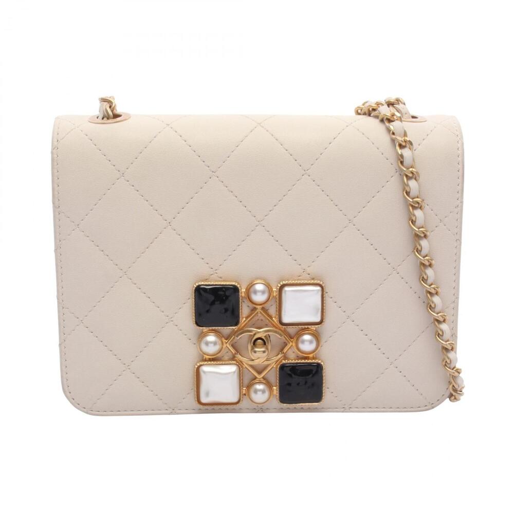 Chanel Gripoix Matelassé Full Flap Shoulder Bag/Handbag, Leather, Women's, White